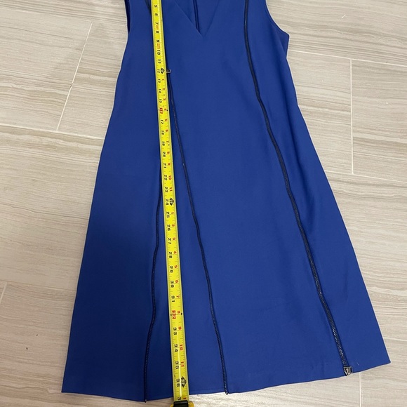 Zippered adjustable dress - Picture 9 of 11